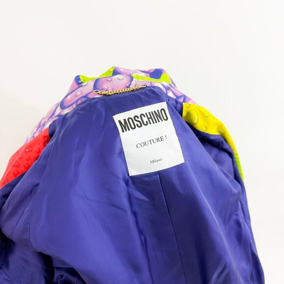 RARE MOSCHINO RUNWAY 2015 POP ART BOTTLE CAP TRENCH COAT MULTI COLOR WITH BUTTON - Picture 9 of 14